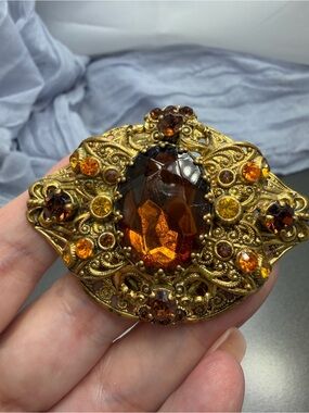 Vintage Czech Filigree Amber Glass Stone Brooch #312ub